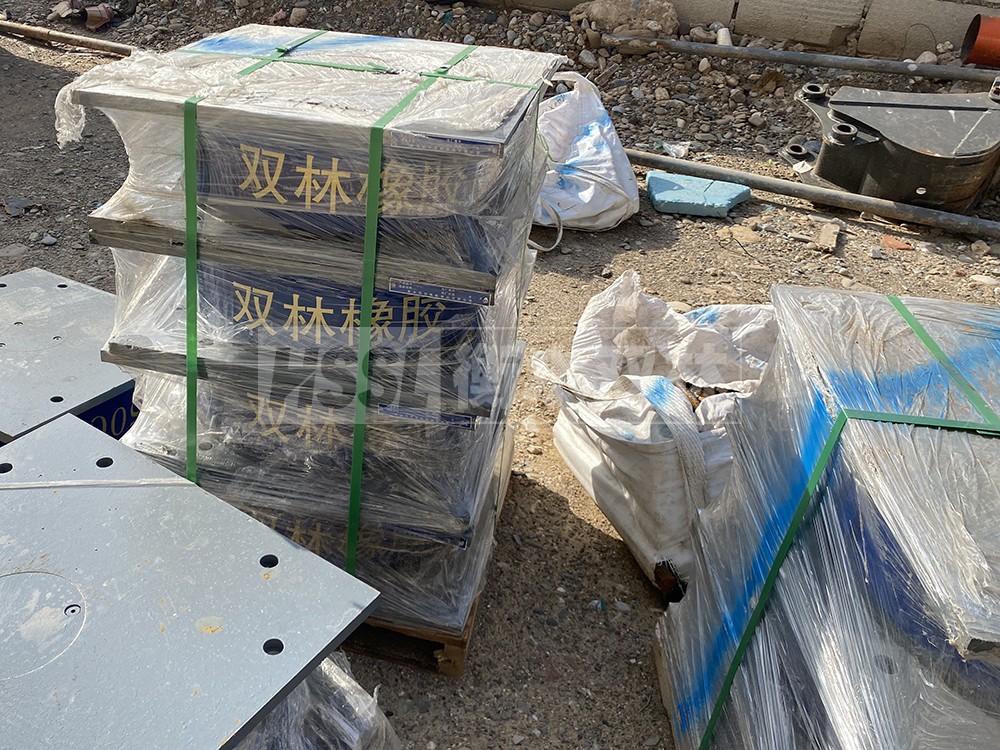 建筑水平力分散隔震支座生产厂家